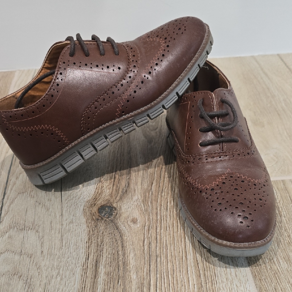 Deer Stags Brown Oxford Shoes Size 1